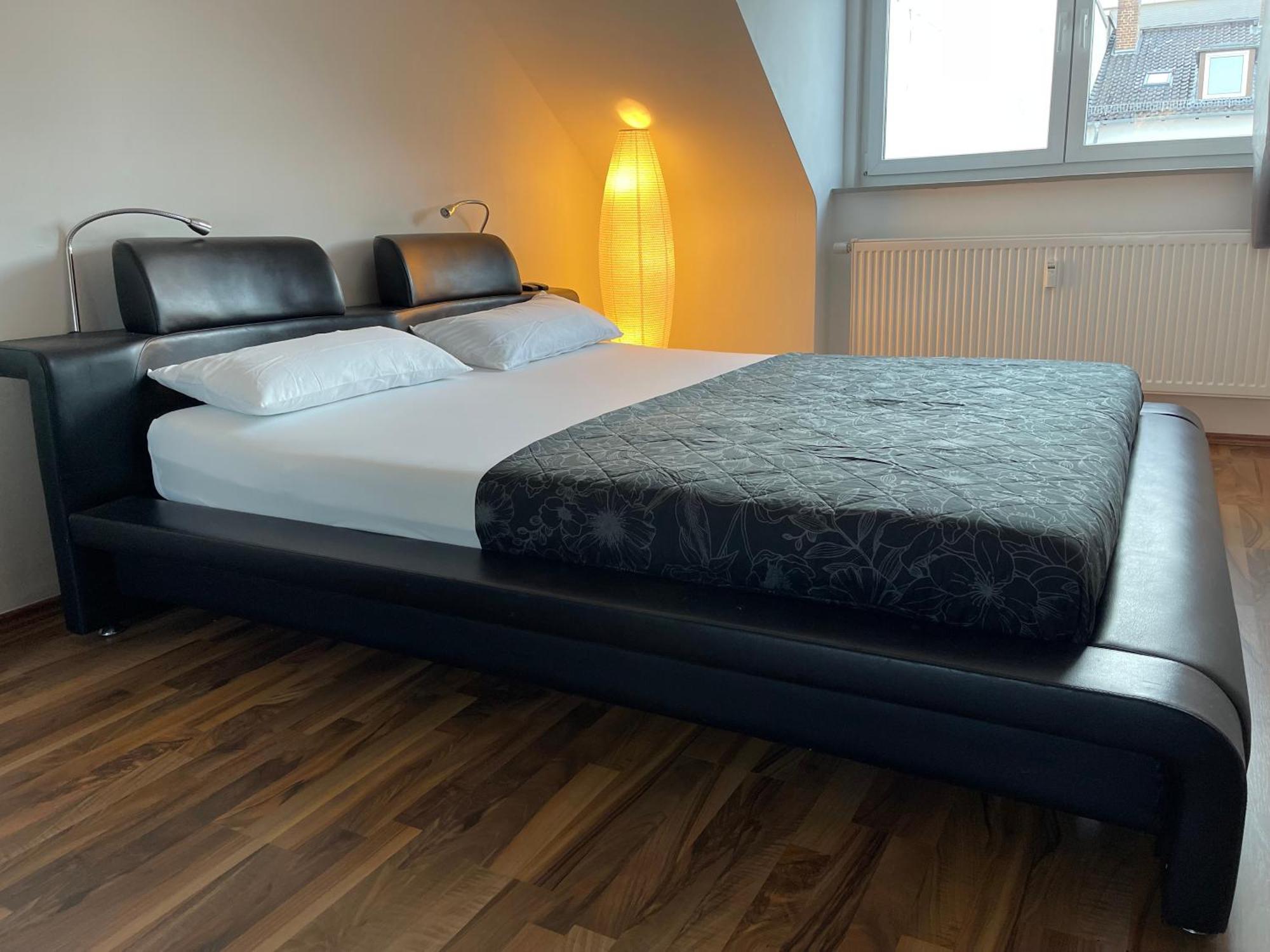 Luxurioeses Zimmer 10Min Zum Universitaet קאסל מראה חיצוני תמונה