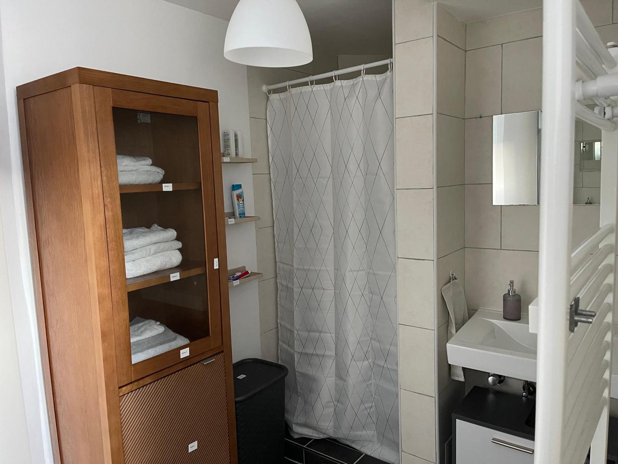 Luxurioeses Zimmer 10Min Zum Universitaet קאסל מראה חיצוני תמונה