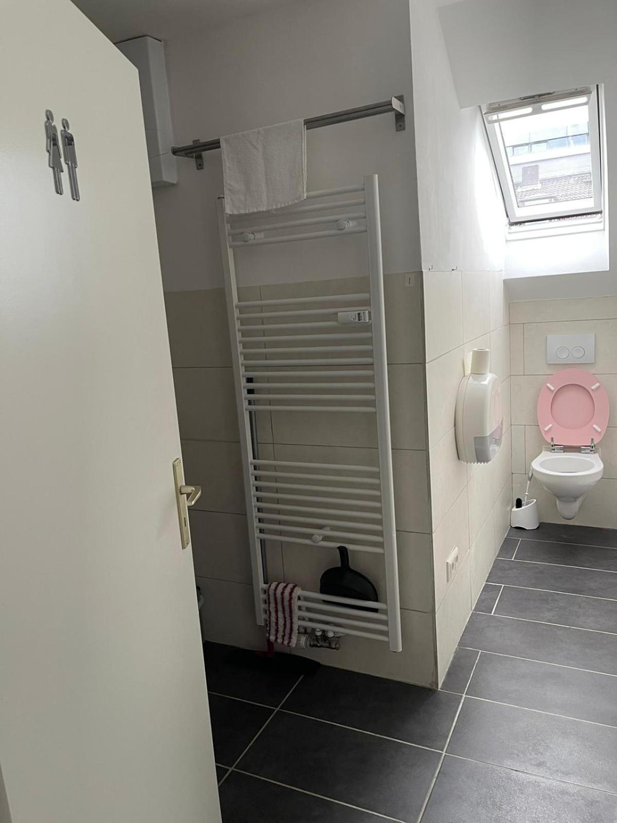 Luxurioeses Zimmer 10Min Zum Universitaet קאסל מראה חיצוני תמונה