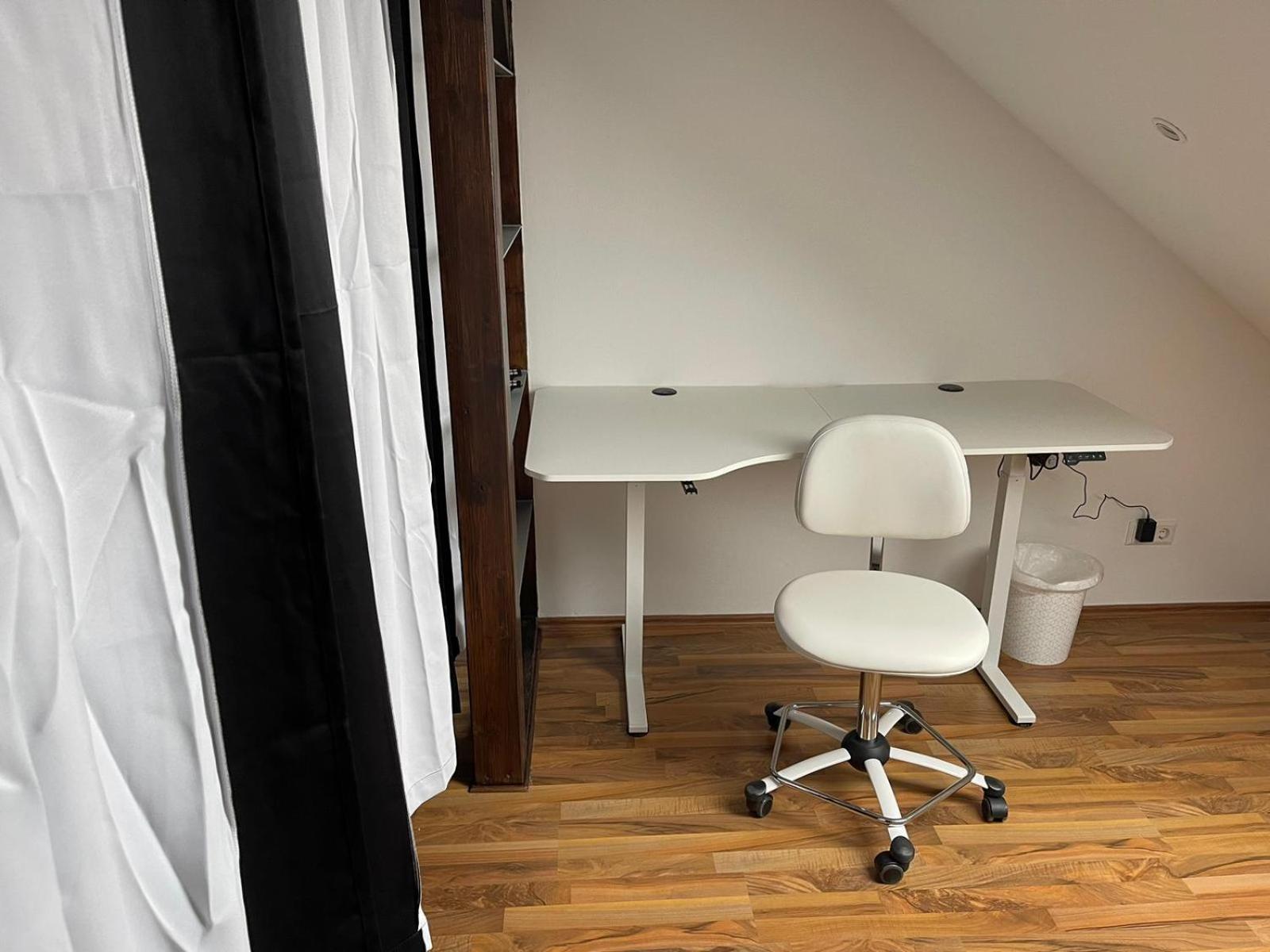 Luxurioeses Zimmer 10Min Zum Universitaet קאסל מראה חיצוני תמונה